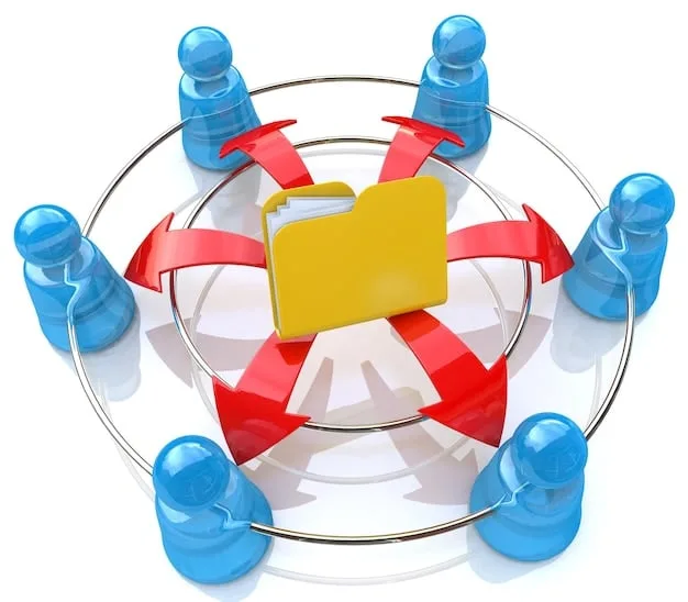 A diagram illustrating the new outsourcing rules in Mexico, with arrows showing permissible