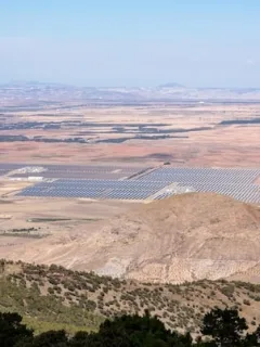Investing in Mexico's Renewable Energy Sector: US Guide - Cover Image
