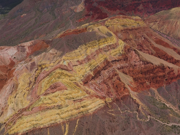 A detailed map of Mexico highlighting major mining regions for various minerals like gold, silver, and copper, with arrows pointing towards the US border, emphasizing strategic proximity for investors.